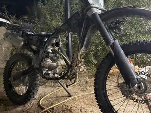 RECHERCHE PARTIE CYCLE 400 XR