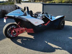 POLARIS SLINGSHOT