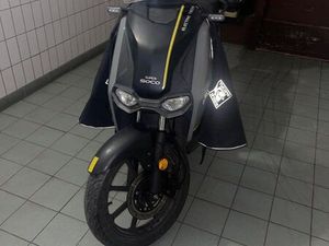 SCOOTER ÉLECTRIQUE SUPER SOCO 125