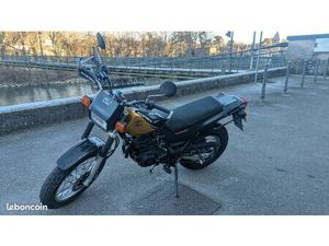 YAMAHA TW 125