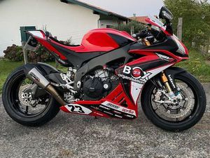 APRILIA RSV4 FACTORY APRC