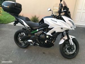 MOTO KAWASAKI VERSYS 650