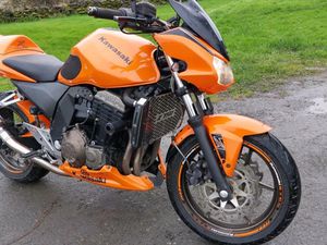 KAWASAKI Z750