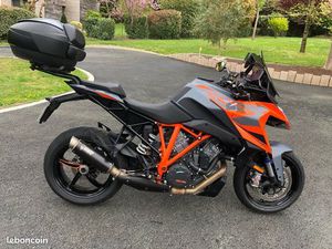 KTM 1290 SUPERDUKE GT 2024 GARANTIE JUIN 2028