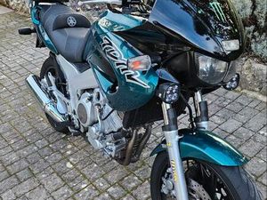 YAMAHA TDM 850 4TX /1997/ ENTIÈREMENT RÉNOVÉE
