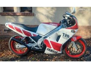 YAMAHA 250 TZR