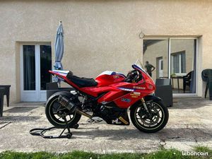 YAMAHA R3 PISTE
