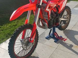MOTO ENDURO