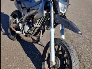 MOTO GILERA SMT 50 (2011) – MOTEUR REFAIT À NEUF – GROS ENTRETIEN + PIÈCES