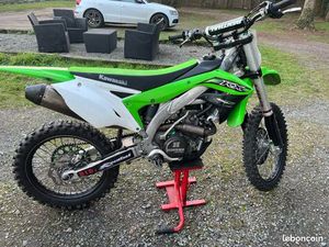 450 KXF