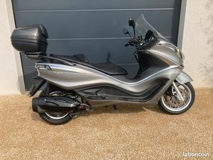 PIAGGIO 350 X10 EXECUTIVE ABS /ASR FAIBLE KILOMETRAGE