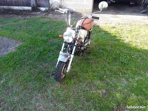MOTO DAX 125