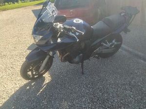 MOTO À VENDRE 1400