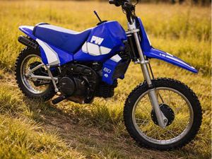MOTO YAMAHA PW80 TRÈS BON ÉTAT