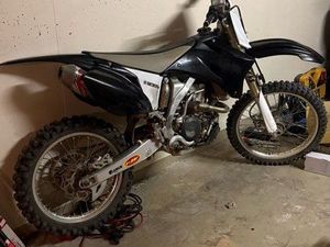 YAMAHA 250 YZF LIGNE FULL FMF PISTON NEUF