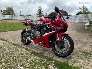 HONDA CBR 650 R A2
