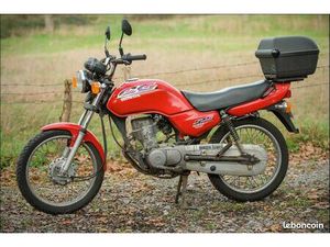 HONDA 125 CG 1997 30165 KM 1200 EUROS