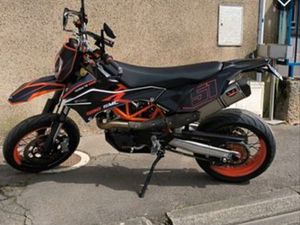 690 KTM SMCR