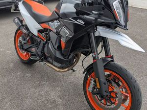 KTM SMT 890 ( TECH PACK)