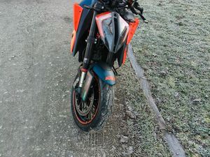 KTM SUPERDUKE 1290