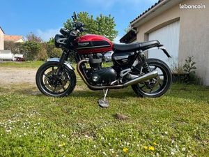 TRIUMPH 1200 SPEED TWIN