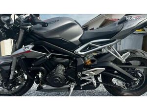 STREET TRIPLE 765 RS