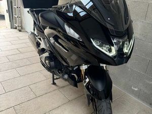R1250 RT TRIPLE BLACK 719