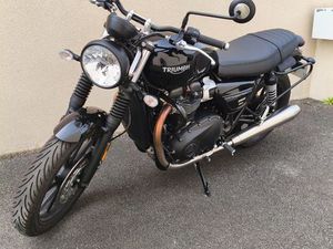 TRIUMPH SPEED TWIN 900