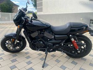 HARLEY DAVIDSON 750 STREET ROD