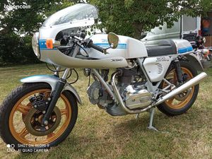 DUCATI 900 SS DESMO
