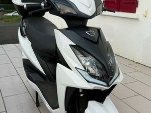 SCOOTER 50 CC ÉLECTRIQUE