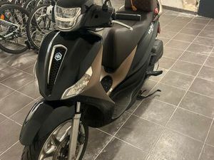 PIAGGIO MEDLEY 125 2024