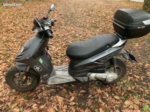 SCOOTER TYPHOON 2T