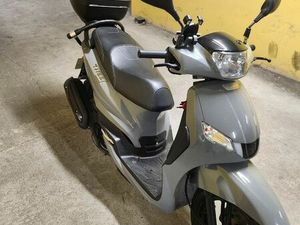 SCOOTER PEUGEOT TWEET 125 1490