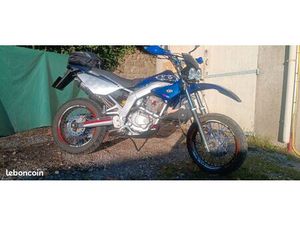 125 4T SUPERMOTARD