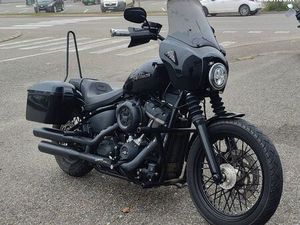 HARLEY SOFTAIL STREET BOB