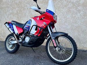 AFRICA TWIN RD07 750