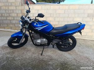 A VENDRE SUZUKI GS 500
