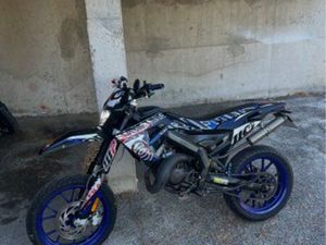 GILERA SMT 50 – ÉDITION 110 ANS – EXCELLENT ÉTAT