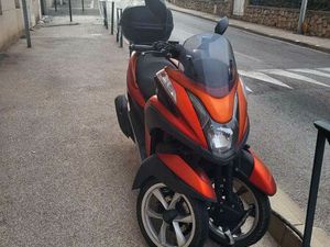 SCOOTER 125 CC 3 ROUES