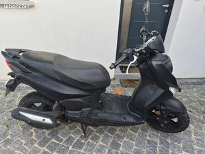 A VENDRE SCOOTER SYM CROX