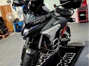 DUCATI MULTISTRADA V4 S