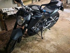 VEND MOTO 125 KTM DUKE
