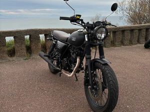 MOTO MASH SEVENTY 125 CC