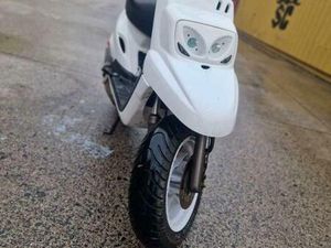 ② MBK BOOSTER 70 CC