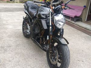 YAHAMA 600 FZ