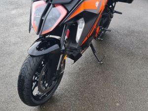 VEND KTM 1290 SUPER DUKE GT