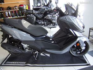 SCOOTER NEUF SYM 125 CRUISYM