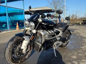 TRIUMPH ROCKET 3 R