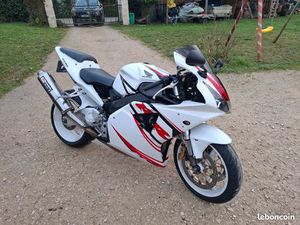 CBR 954